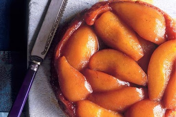 Pear tart tatin