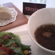 館子 BYSTRO