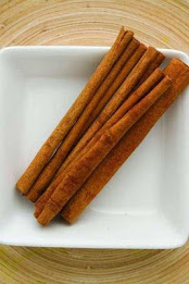 Cinnamon Puzzle poster 1