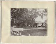 Oprijlaan naar een villa in Nederlands-Indië