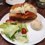 好滴咖啡Drip cafe(松菸店)