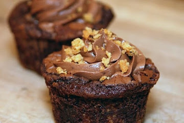Brownie-Cookie Cupcakes