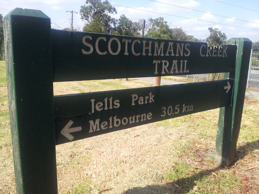 Scotchmans Creek Trail