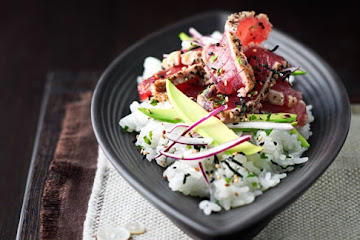 Sesame chicken, pickled red cabbage and sushi rice salad