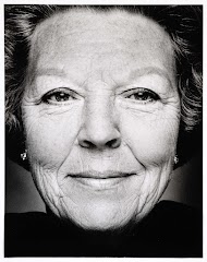 Portret van Beatrix, koningin der Nederlanden - geboren te Soestdijk, 1938