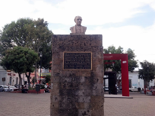 Busto De Agustin Rivera 