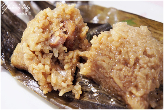 [台北_食]＊南門市場～南園鮮肉粽、豆沙粽 & 合興鮮肉粽、辣蘿蔔乾 & 快車蜜汁肉干