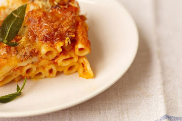 Squash and ricotta pasta bake