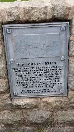 Old Chain Bridge 