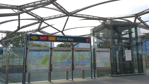 Marina Bay Circle Line MRT