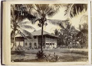 Twee Europese mannen voor huis, Langkat Sumatra