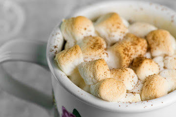 Baked Hot Chocolate Mugs