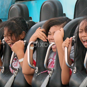 Scream by Antonius Ismawan Sadmoko - People Street & Candids