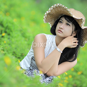 Cute by Irvan Blue-Ray - People Fashion