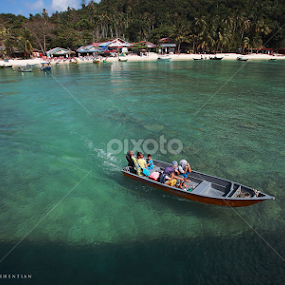perhentian island local people by Iba  Kakipuqo - People Family