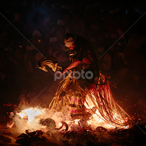 Tarian SangHyang Jaran by Rah Juan - People Musicians & Entertainers