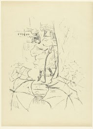 Vrouw loopt trap af in de regen bij Théâtre L'Odeon in Parijs