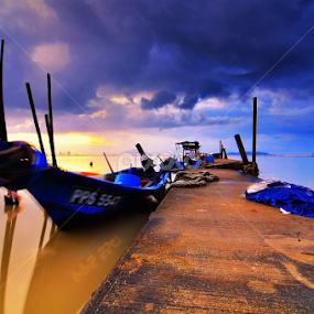 After Raining by MOHD NOOR FAKARRUDDIN ABDULLAH - Landscapes Weather