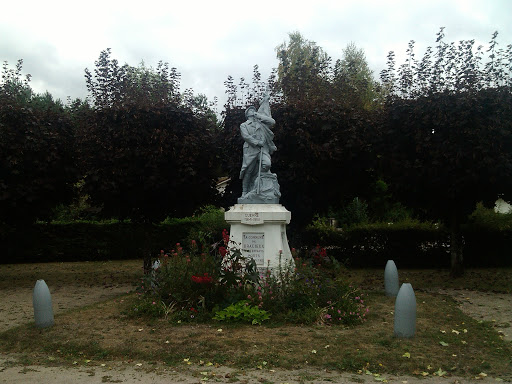 monument aux mort de Bracieux