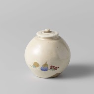 Tea caddy with an eggplant and fruit