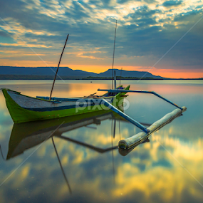 Gren Jukung by Gus Mang Ming - Transportation Boats