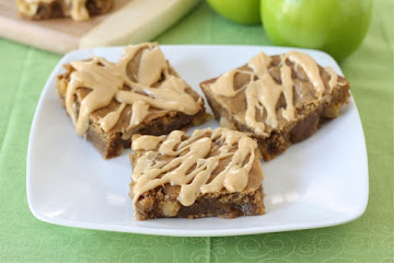 Peanut Butter Apple Bars