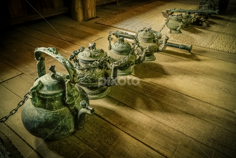 Antique Kettles by Muhd Shahjeehan - Artistic Objects Antiques