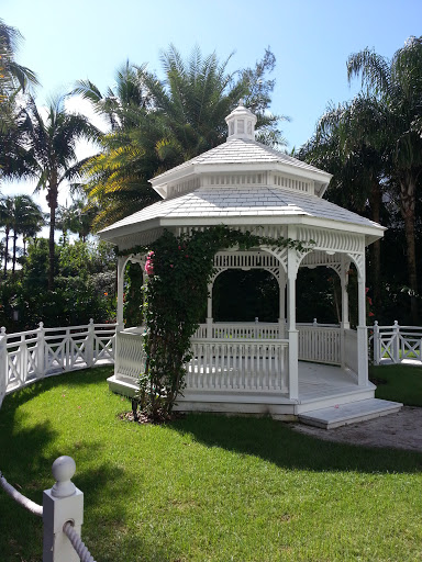 Garden Gazebo at the Palms Hotel Resort
