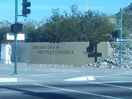 Dreamy Draw Park Street Entrance