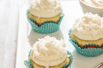 Coconut Lime Cupcakes with Coconut Lime Cream Cheese Frosting