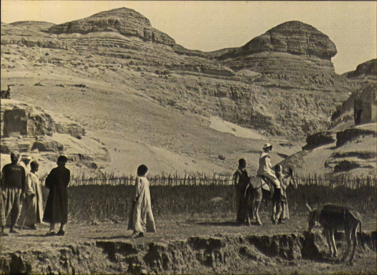 Top Afri (N) Egypt / BeniHassan 5 — Google Arts & Culture