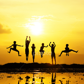 Bermain by Pujo Tri Susanto - Babies & Children Children Candids