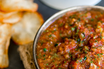 The Best Homemade Restaurant Style Salsa