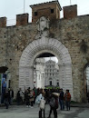 Ingresso A Piazza Dei Miracoli -Pisa