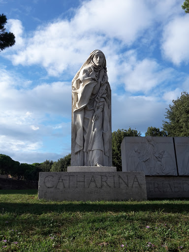 Statua Di Santa Catherina