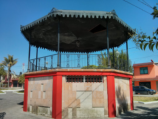 Kiosco Tzindurio De Morelos