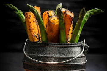 Roasted Pumpkin and Asparagus Sticks (in potjiepot)