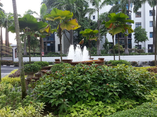 Fountain at Parc Oasis