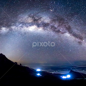 Migration of Souls by Zac Robinson - Landscapes Starscapes