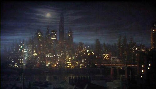 [Gotham_skyline[10].jpg]