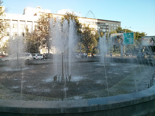 Multiple Fountains at Zoryaniy