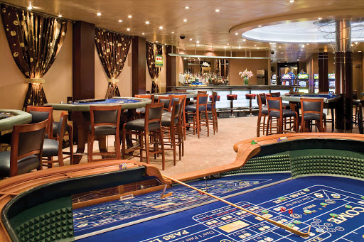 In a gaming mood? Hit the Seven Seas Mariner Casino for blackjack, roulette, slots, stud poker, mini-craps and more.