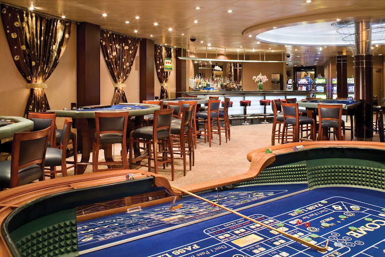 In a gaming mood? Hit the Seven Seas Mariner Casino for blackjack, roulette, slots, stud poker, mini-craps and more.