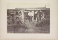 Bewoners van een houten huis in Amsterdam