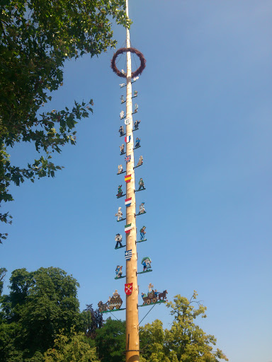 Maibaum Kibo