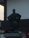 長塚節の銅像(石下中央公民館)