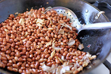 Adobong Mani