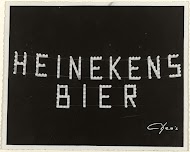 Lichtreclame voor Heinekens Bier te Koetaradja feestelijk verlicht in 1937