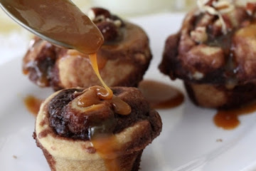 Caramel Turtle Sugar "Brookies"