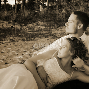 by Renee Yohe - Wedding Bride & Groom
